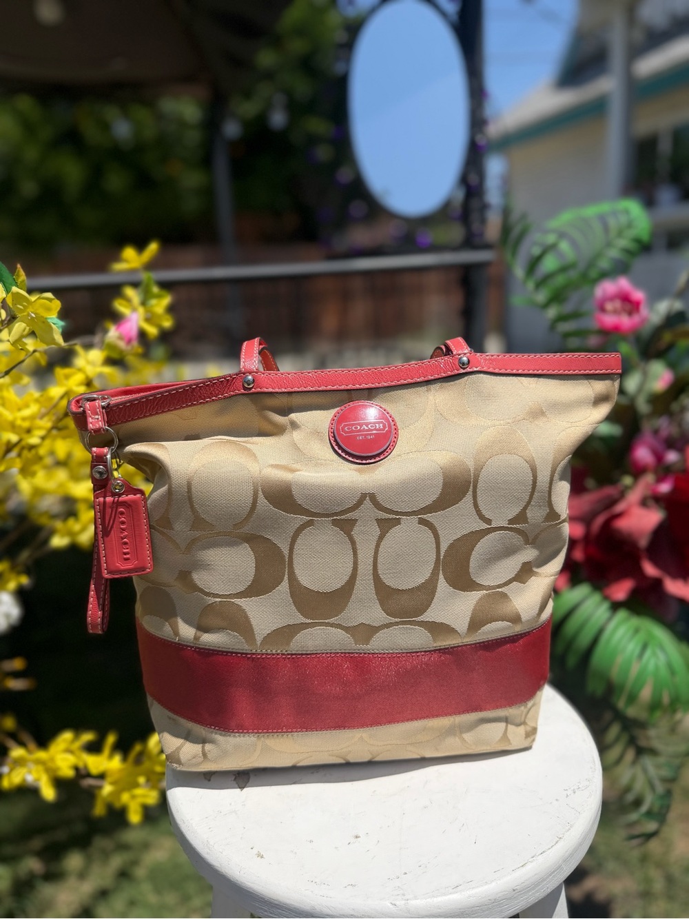 Coach Beige Signature Canvas Tote with Red Trim and Handles - Picture 3 of 8